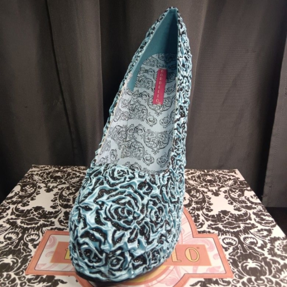 Bordello Blue Heels with Vintage Lace Design